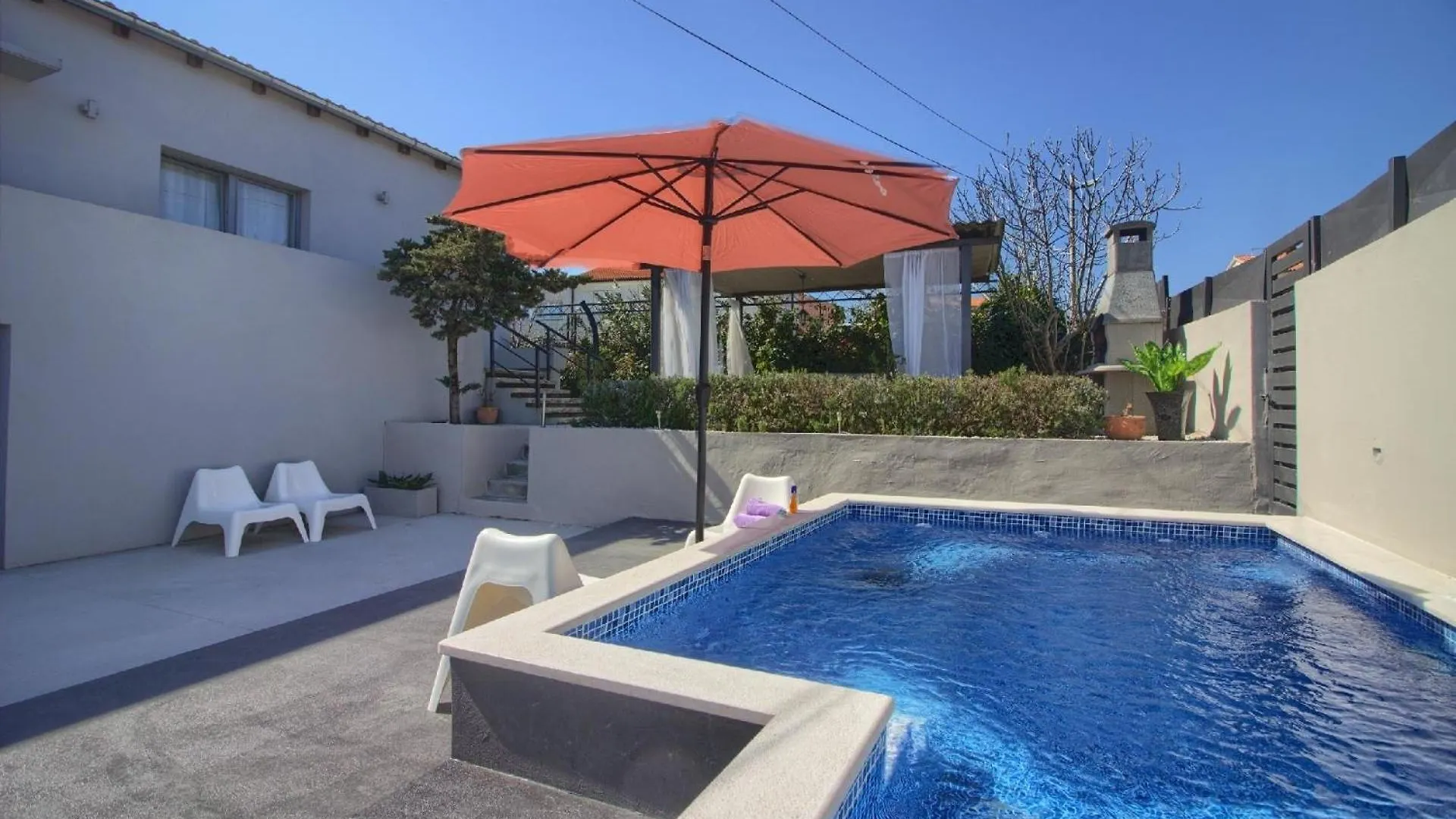 Ferienhaus Mit Privatpool Fuer 8 Personen Ca 80 Qm In Liznjan, Istrien Suedkueste Von Istrien Holiday home Liznjan